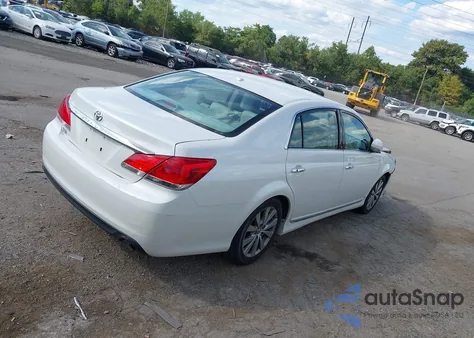 2011 Toyota Avalon Limited z USA, uszkodzony, nr VIN 4T1BK3DB8BU388540